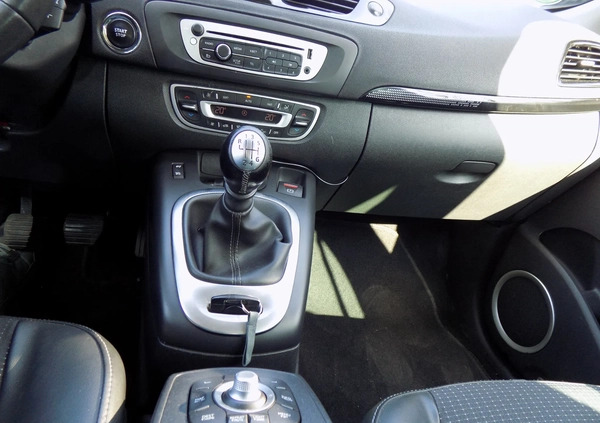 Renault Scenic cena 23000 przebieg: 205800, rok produkcji 2012 z Radomsko małe 232